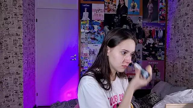 Check-out your craziest wishes with our pick of gaming cams models, featuring big knockers, round tails and tight twats.