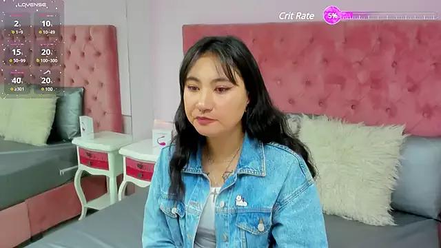 LucySempai from StripChat is Freechat