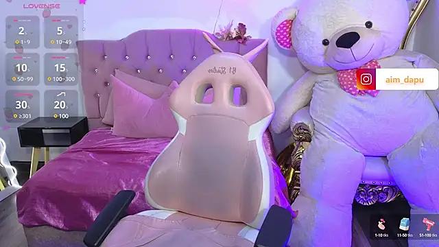 Check-out your craziest wishes with our pick of gaming cams models, featuring big knockers, round tails and tight twats.