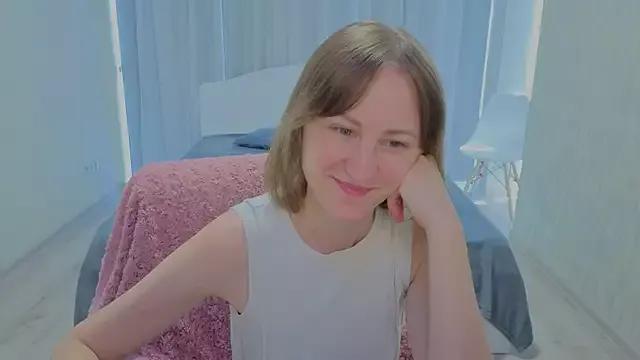 LuluChiiii from StripChat is Freechat