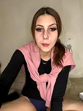 Luna1114 from StripChat is Freechat
