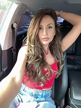 Check-out your craziest wishes with our pick of gaming cams models, featuring big knockers, round tails and tight twats.