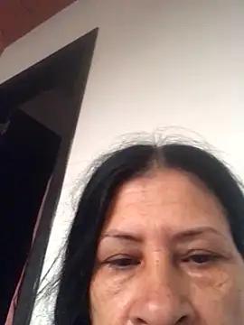 LunaBurns from StripChat is Freechat