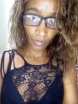 LunaRai from StripChat is Freechat