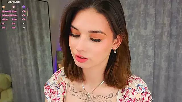 LunaraRada from StripChat is Freechat