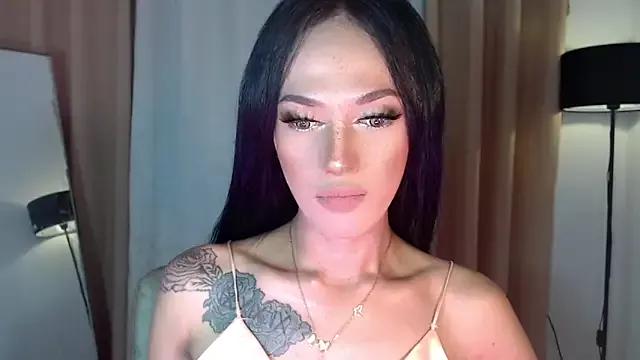Lust-sluttymira from StripChat is Freechat