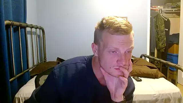 lustylyndon from StripChat is Freechat