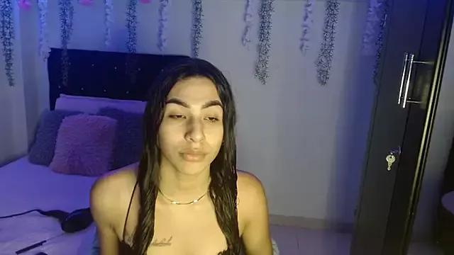 Lyaa_Cute from StripChat is Freechat