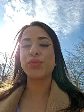 Check-out your craziest wishes with our pick of gaming cams models, featuring big knockers, round tails and tight twats.