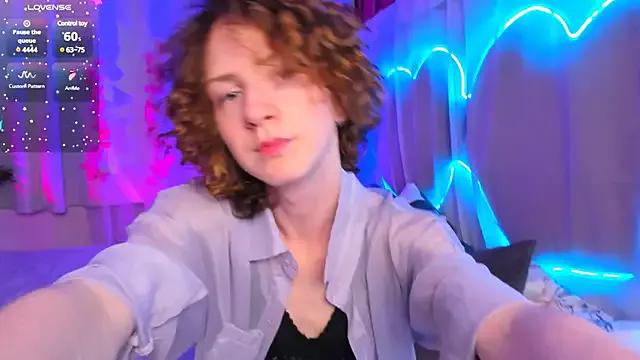 M1BabyG1rl from StripChat is Freechat