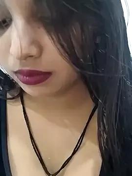 Photos of Maahhii_2 from StripChat is Group