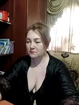 Madame-Butterfly from StripChat is Freechat