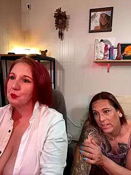 MadamMoonGoddess from StripChat is Freechat