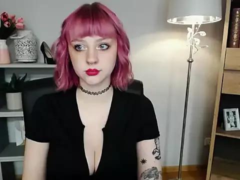 Check-out your craziest wishes with our pick of gaming cams models, featuring big knockers, round tails and tight twats.