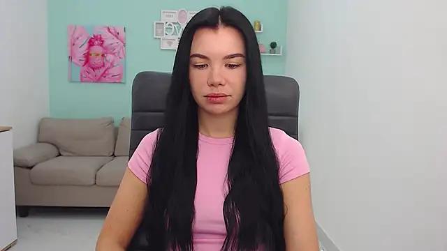 Check-out your craziest wishes with our pick of gaming cams models, featuring big knockers, round tails and tight twats.
