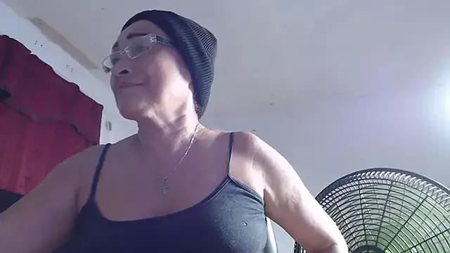 maggi_hotsson from StripChat is Freechat