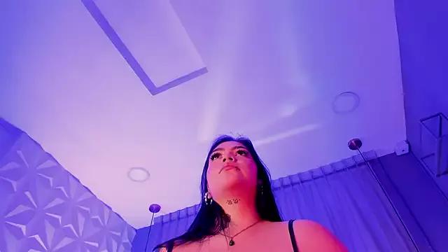 MAGIC_TESSA from StripChat is Freechat