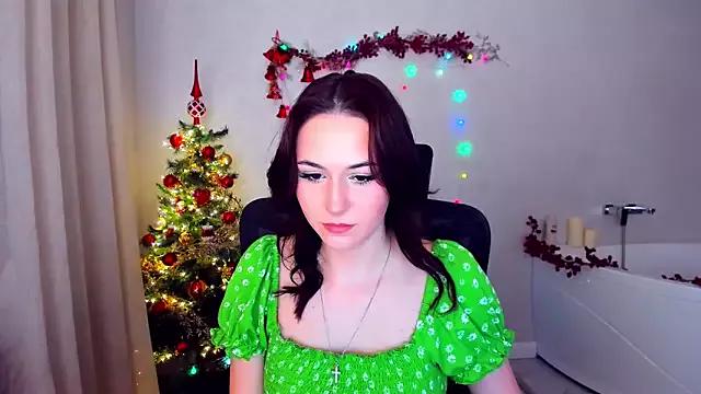 MakeYoueHappy from StripChat is Freechat