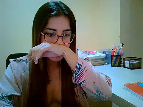maliamiller from StripChat is Freechat