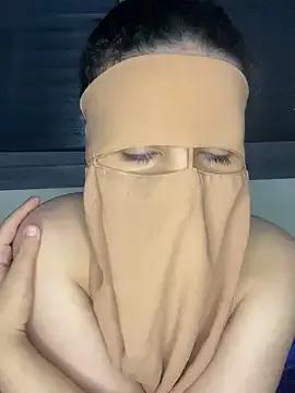 Manalllla from StripChat is Freechat