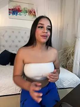 Check-out your craziest wishes with our pick of gaming cams models, featuring big knockers, round tails and tight twats.