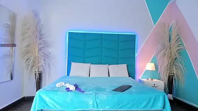 Check-out your craziest wishes with our pick of gaming cams models, featuring big knockers, round tails and tight twats.