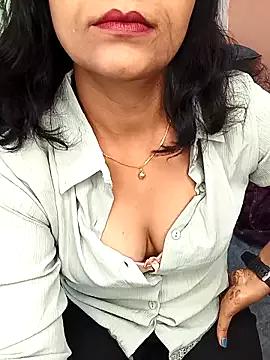 Marathi_rani2 from StripChat is Freechat