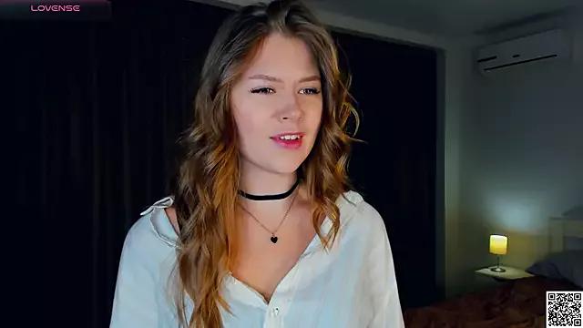 Photos of MardellAyling from StripChat is Freechat