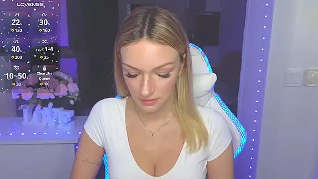 MargaretSweet1 from StripChat is Freechat
