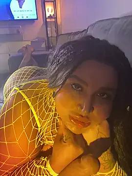 Check-out your craziest wishes with our pick of gaming cams models, featuring big knockers, round tails and tight twats.