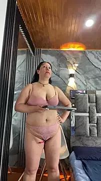Marianasmitt from StripChat is Freechat
