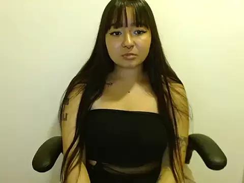 MarianaVarela from StripChat is Freechat