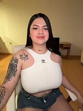 MarianDiRose from StripChat is Freechat