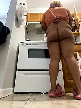 MaRiaSpYce from StripChat is Freechat