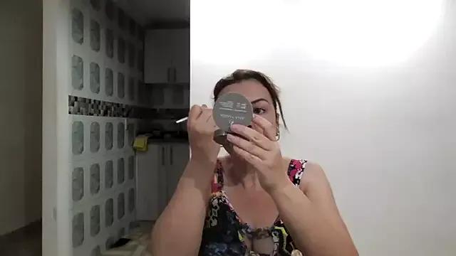 MarilynDavies from StripChat is Freechat