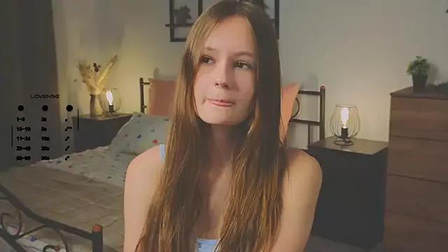 MarionSilver from StripChat is Freechat