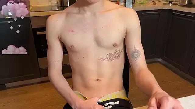 Mark_Yang from StripChat is Freechat