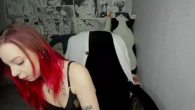 Check-out your craziest wishes with our pick of gaming cams models, featuring big knockers, round tails and tight twats.