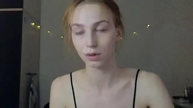 Mary_Av from StripChat is Freechat