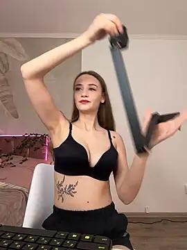 Check-out your craziest wishes with our pick of gaming cams models, featuring big knockers, round tails and tight twats.