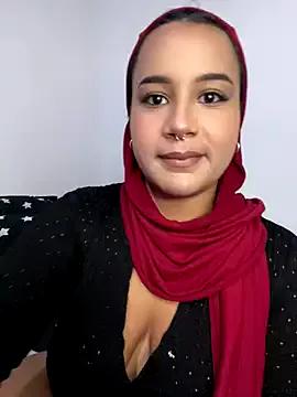 Maryam_yamal from StripChat is Freechat