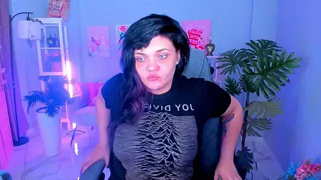 MaryHarrys from StripChat is Freechat