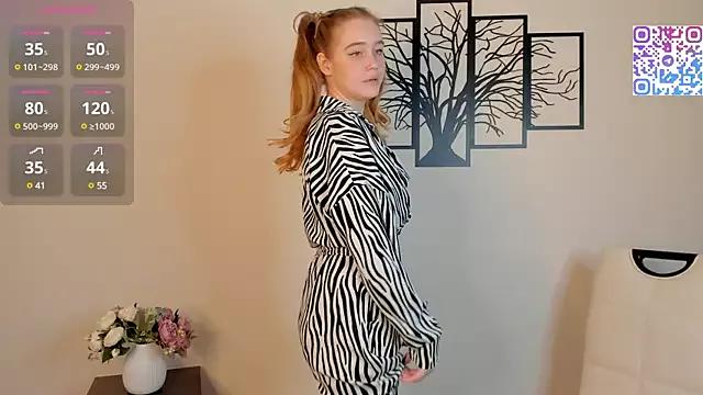 MaryRoyce from StripChat is Freechat