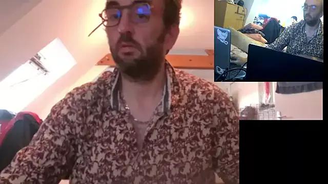 Mastersanges from StripChat is Freechat