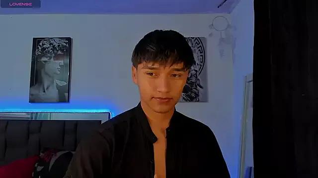 mateo-Esposito from StripChat is Freechat