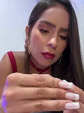 Mau_White from StripChat is Freechat