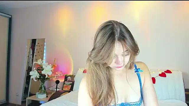 Check-out your craziest wishes with our pick of gaming cams models, featuring big knockers, round tails and tight twats.