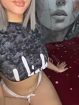 Check-out your craziest wishes with our pick of gaming cams models, featuring big knockers, round tails and tight twats.