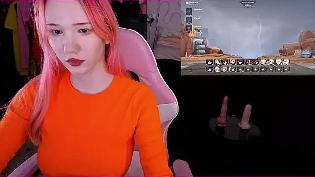 Check-out your craziest wishes with our pick of gaming cams models, featuring big knockers, round tails and tight twats.
