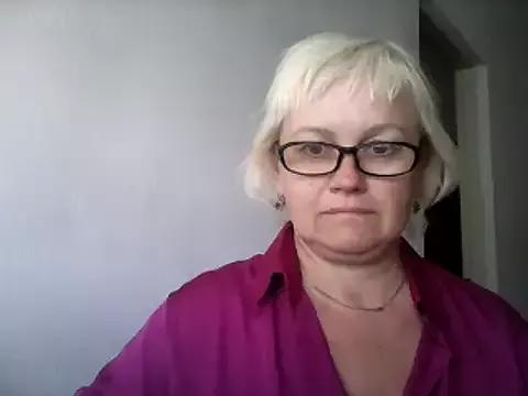 Mayya4321 from StripChat
